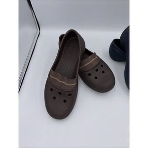 Two Pair Crocs Brown & Blue Elastic Vamp Flats Womens 8 Slip On  Shoe Closed Toe